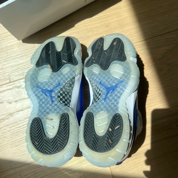 Women’s air Jordan 11 Retro Low Concord Sketch - Picture 10 of 10